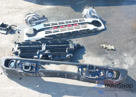 2024 Ford Bronco Heritage Edition z USA, uszkodzony, nr VIN 1FMDE4CP2RLB16598